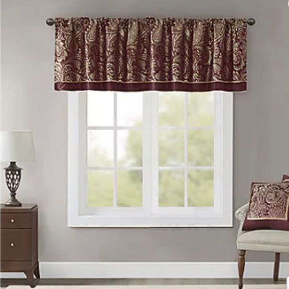 JC Penny Boho Home Quilted Valance New in Package - Picture 1 of 8